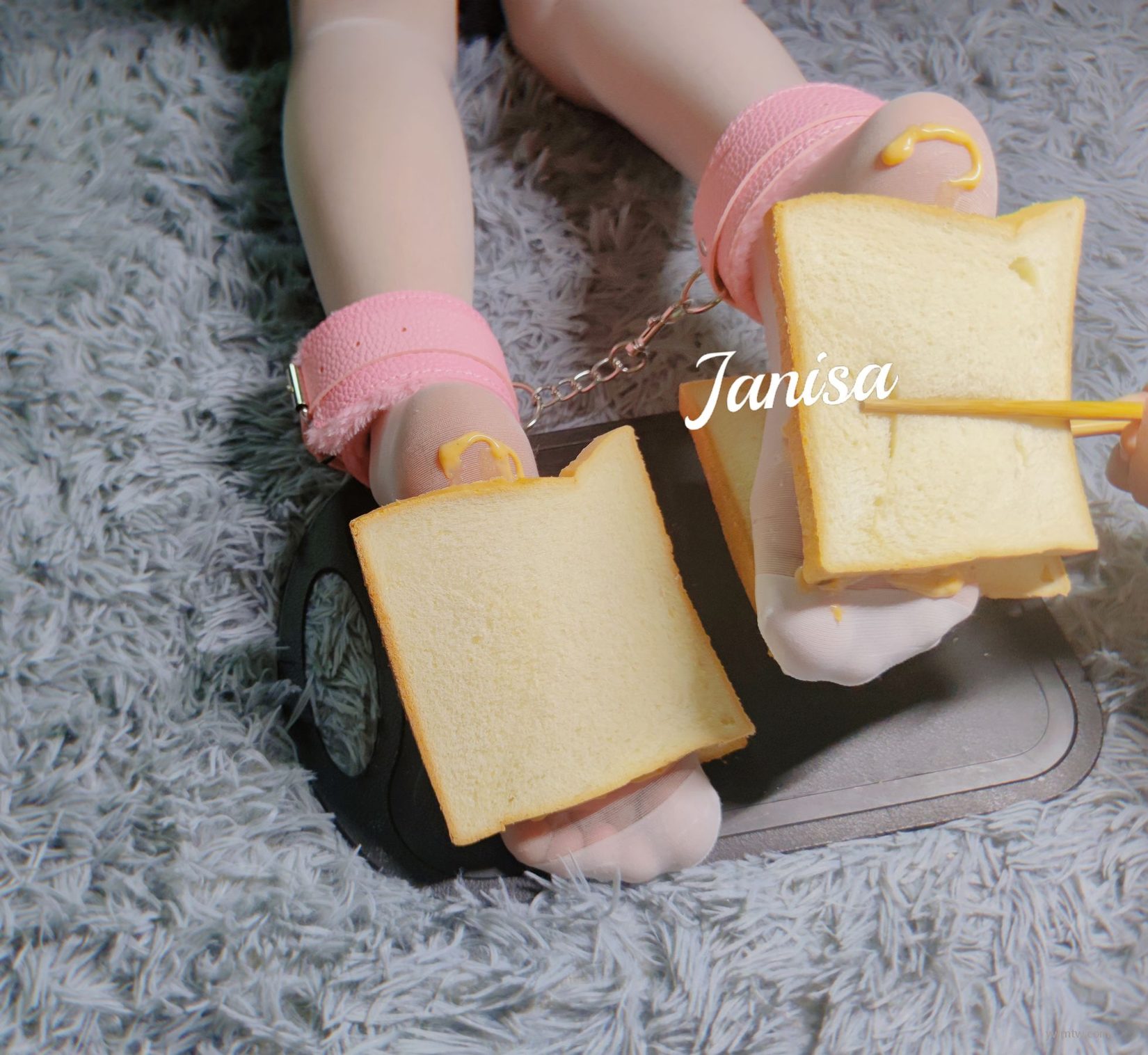 ŮӰ Janisa ˽ͼ  3ҳ 